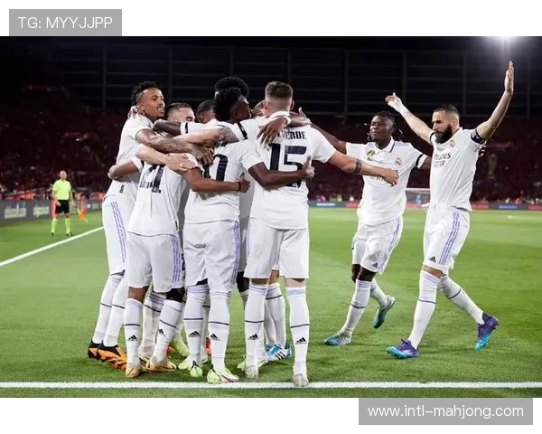 女子西甲巅峰对决：运动队与皇马谁能笑到最后展开激烈角逐